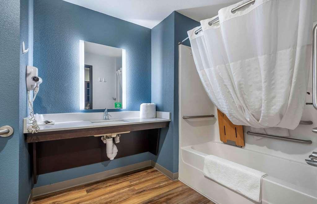 Extended Stay America Select Suites - Tampa - Brandon - East Heartland Chambre photo