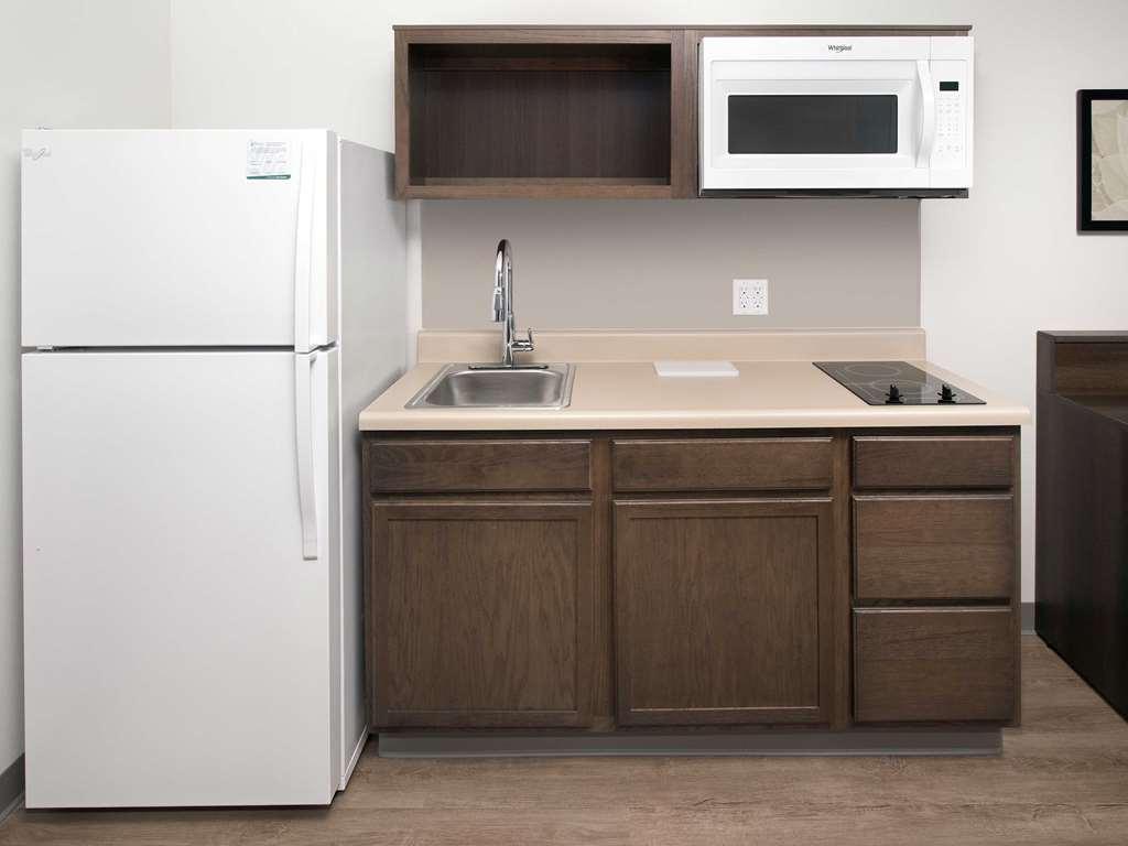 Extended Stay America Select Suites - Tampa - Brandon - East Heartland Chambre photo